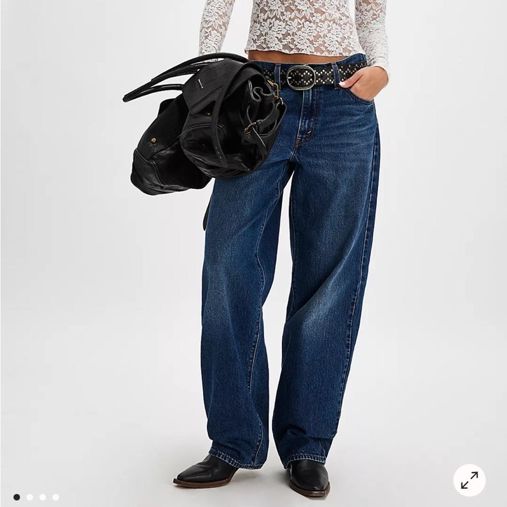Levi’s Baggy Dad Jean